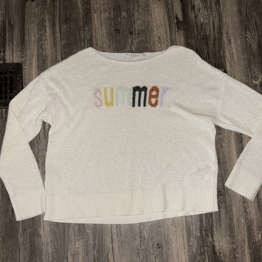 super soft lightweight “Summer” sweater! Woman’s medium - perfect for summertime - Picture 3 of 8